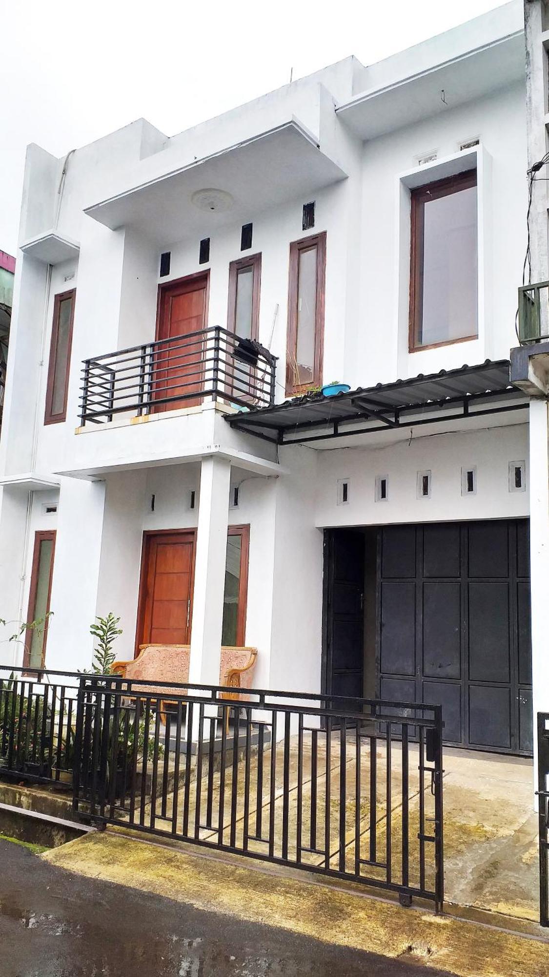 Ganendra Syari'Ah Guesthouse Diyeng Exterior foto